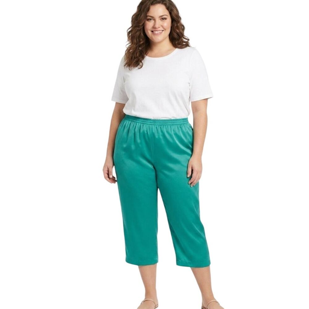 Alfred Dunner Plus Size Capris Lightweight Summer Vacation Casual Mint Green 3XL